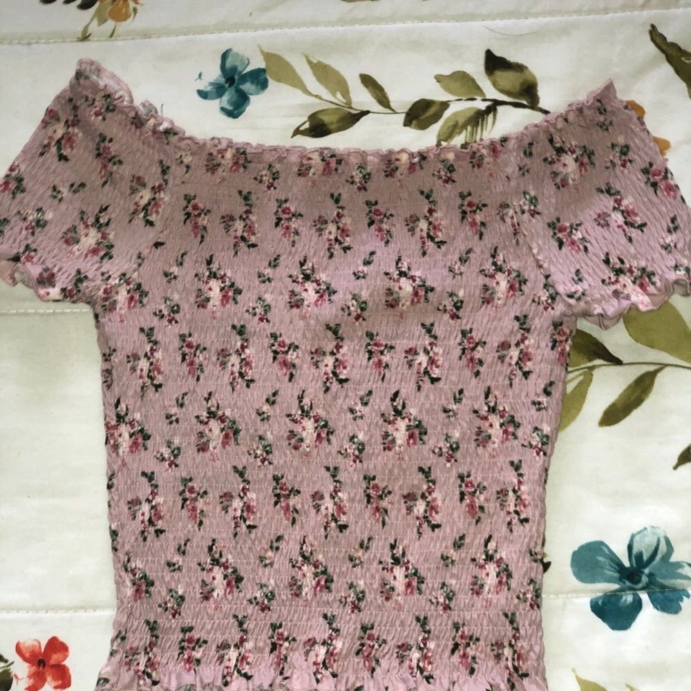 Floral cropped tee